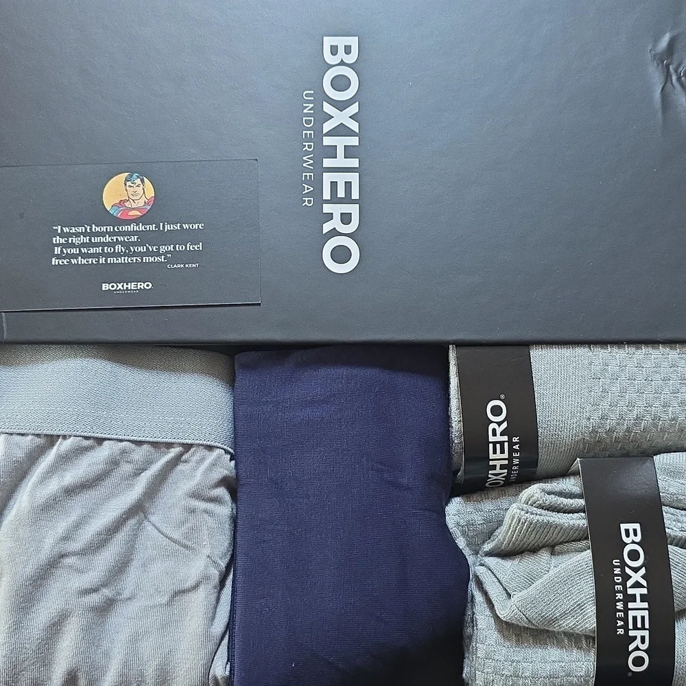 NWT BoxHero‎ Grey and Navy Boxer Briefs and Two (2) Cream/Grey Socks  A88